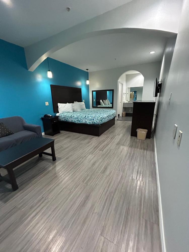 Suite interior